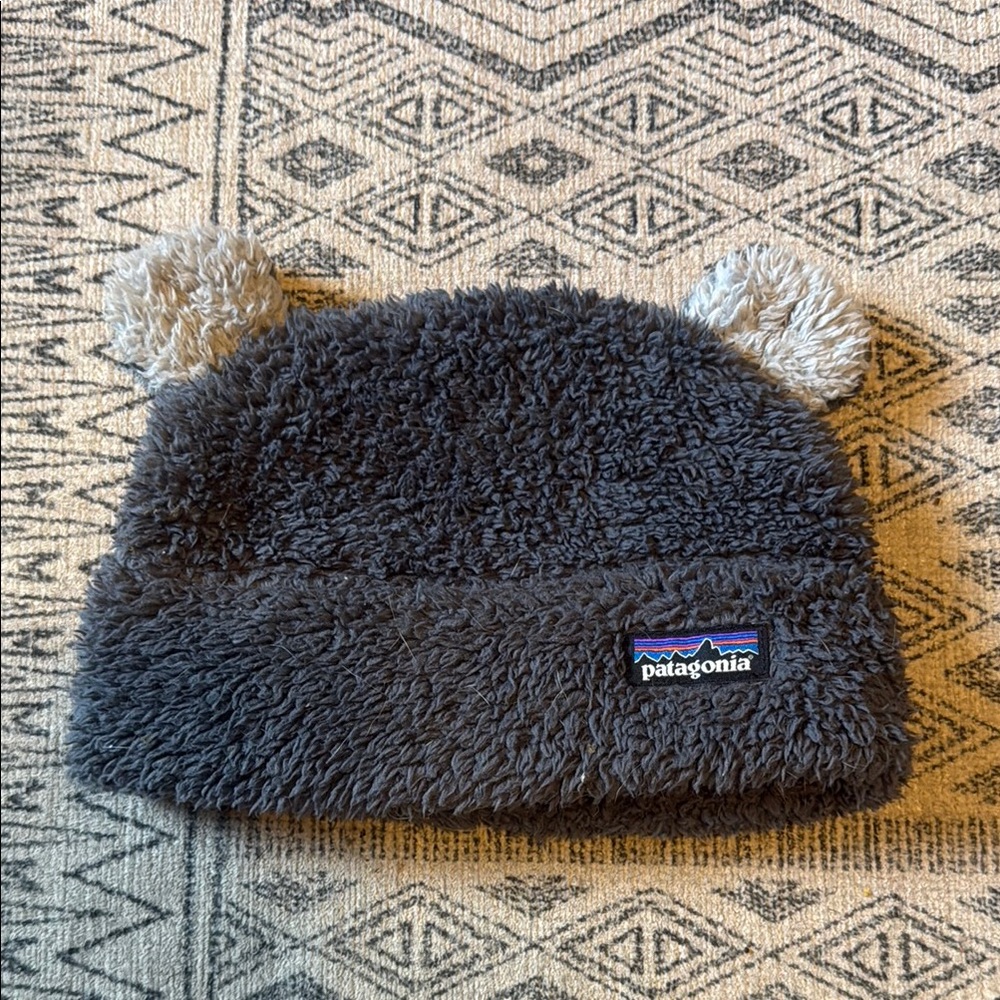 Patagonia Gray Fleece Baby Teddy Bear Beanie